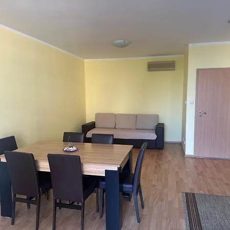 оазис бей Appartement Ravda